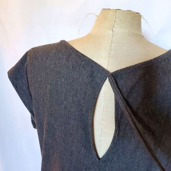 Gray w/ Gold Detail Foreign Exchange Tunic Top, Small - Picture 6 of 9